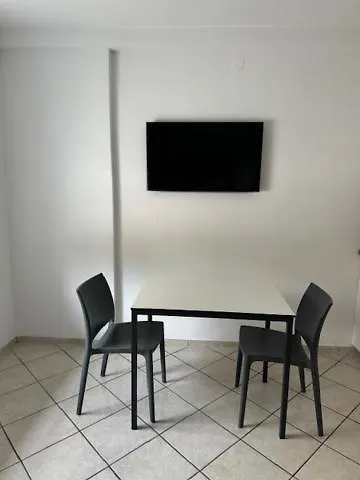 Cozy Flat Near Tivoli Park With Free Parking Apartma